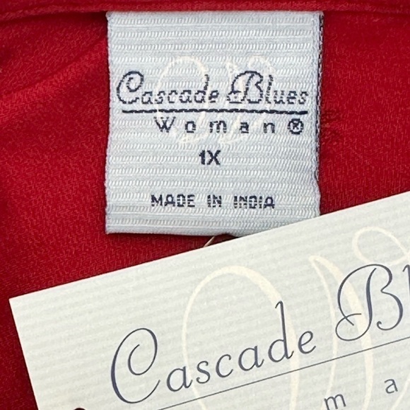 Cascade Blues Red Sleeveless Eyelet Button Shirt 1X Star Embroidery and Buttons - Picture 8 of 12